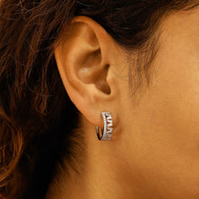 Load image into Gallery viewer, 18k Solid Gold Natural Diamond Baguette Zig Zag Pattern with Border Huggy Hoop Earrings
